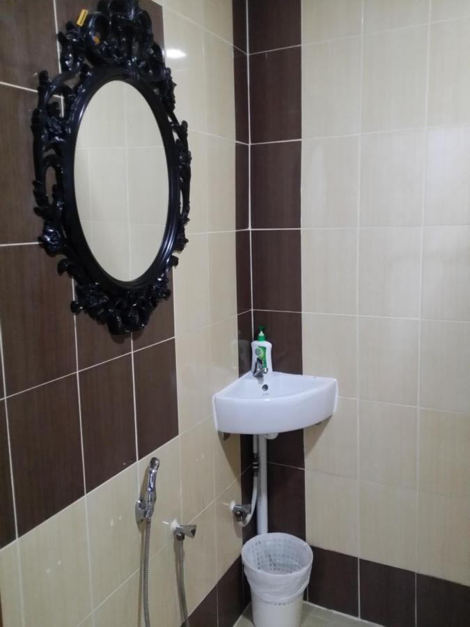 Hotel Shobi Near Ciq Jb 3*